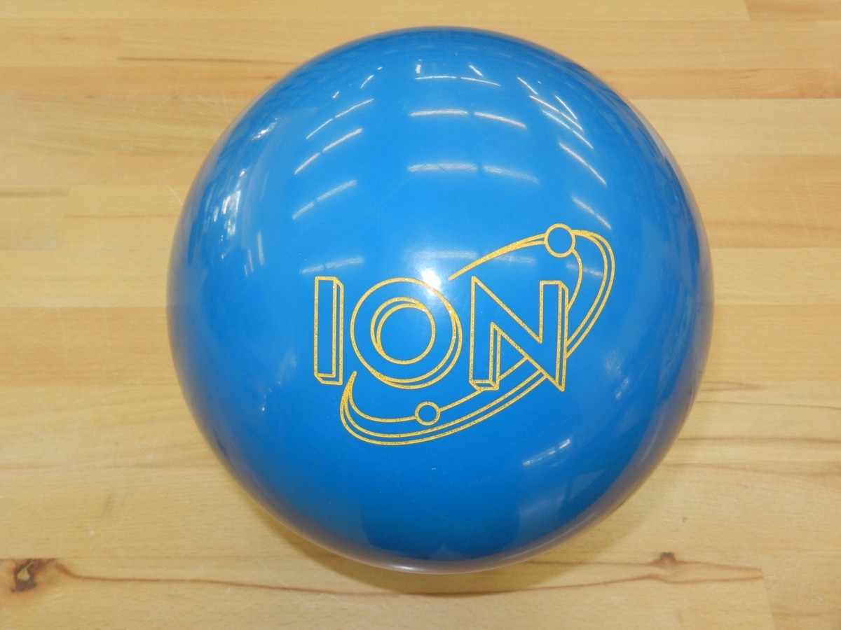 NIB 14# Storm Ion Pro Solid Bowling Ball- 14.3/3-3.5