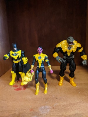 Sinestro Corps Yellow Lantern Lot Infinite Heroes DC Universe Spin