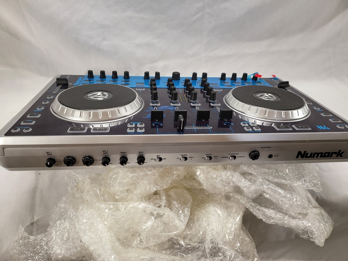 美品】Numark nv 生産終了品 レア 美品 DJコントローラー 美品】Numark
