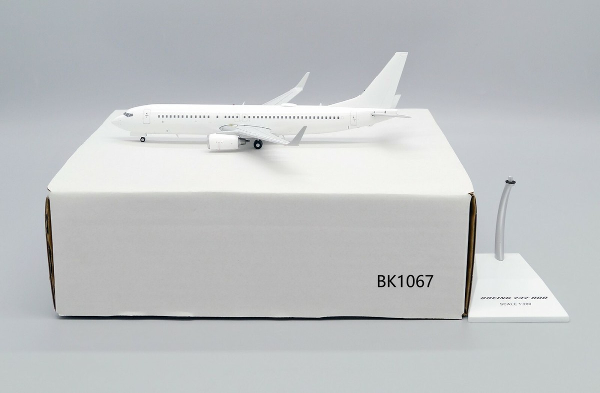 JcWings 1/200 B737-800 ホワイトブランク BK1067 Blank B737-800