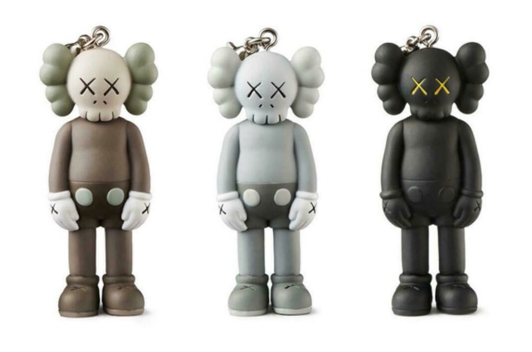 カウズ オリジナルフェイク キーホルダー kaws KAWS originalfake
