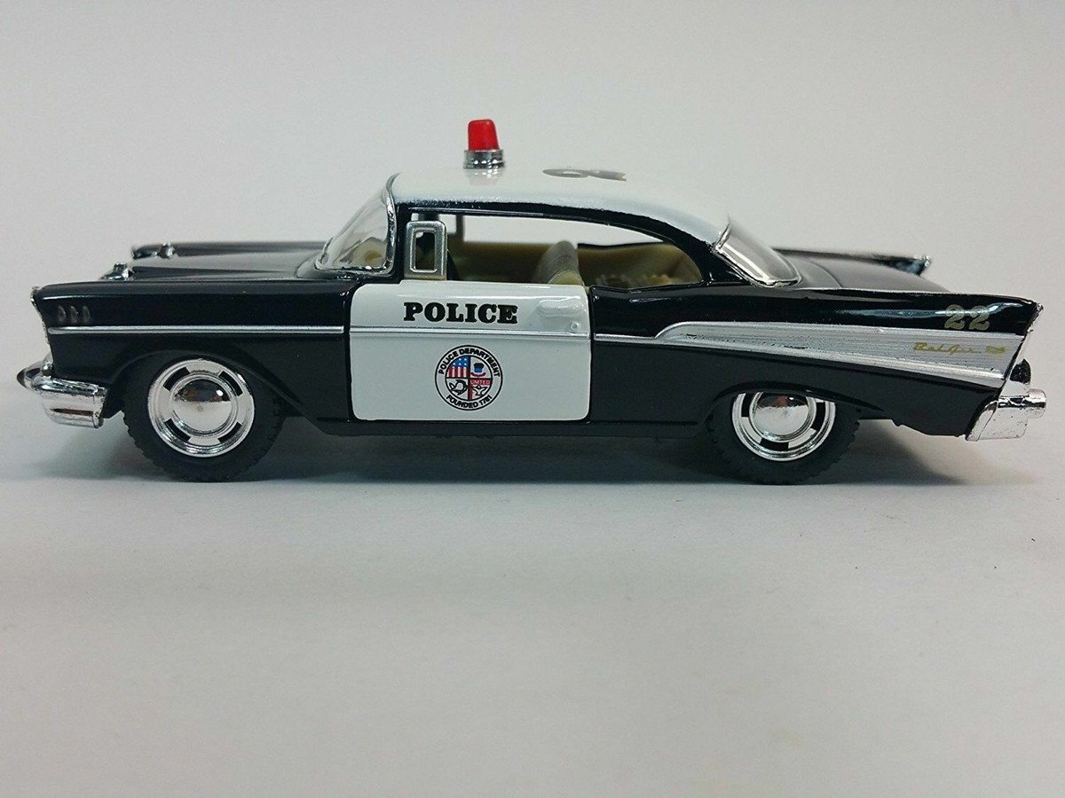 ミニカー BUBY art.1003 CHEVROLET BEL AIR POLICI ミニカー BUBY art