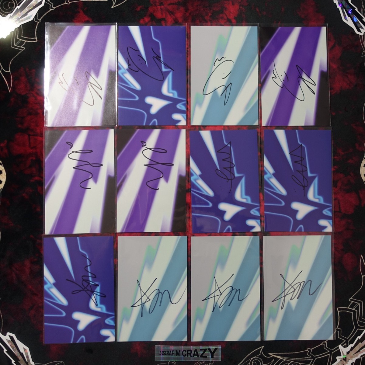 Official LE SSERAFIM 