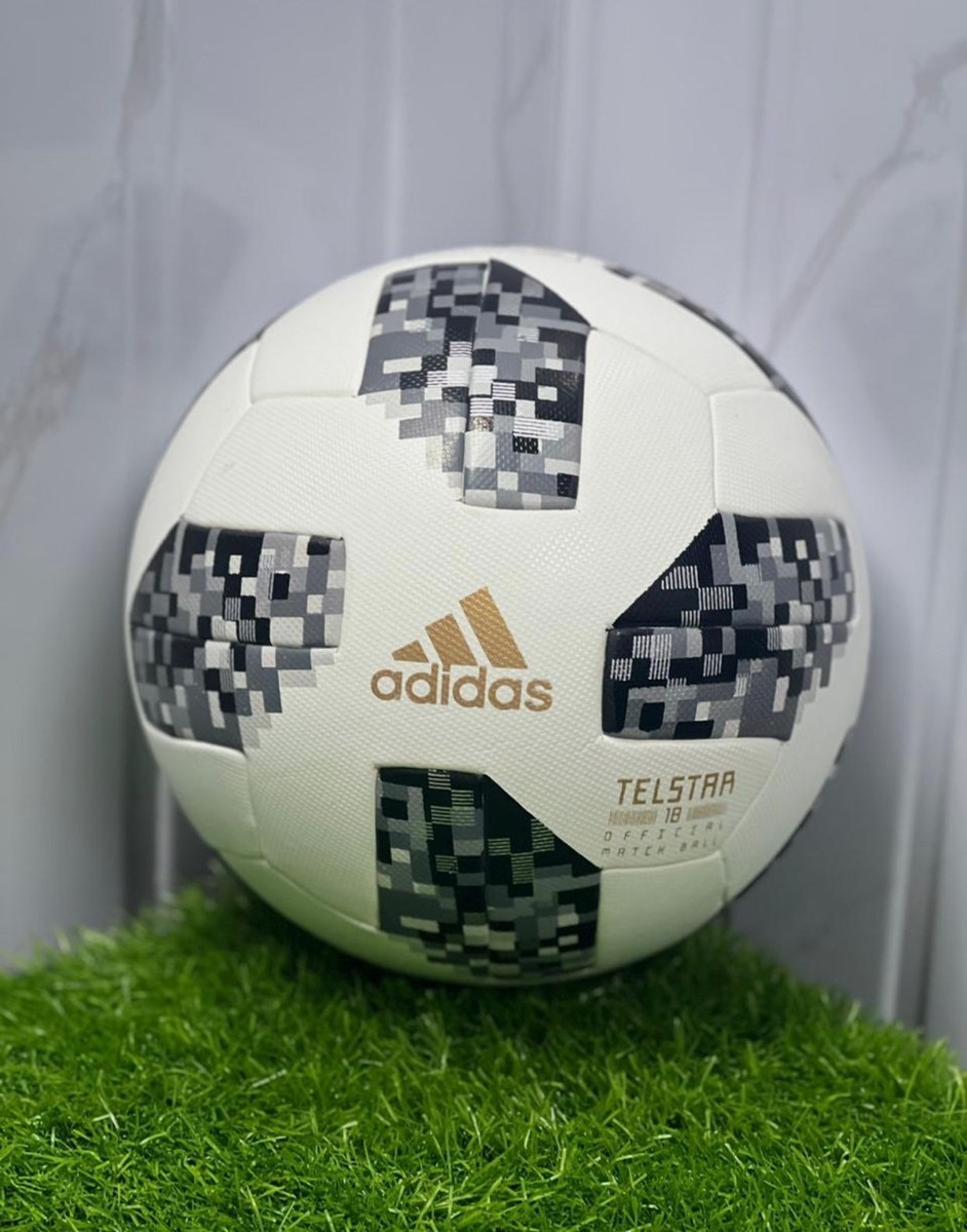 FIFA World Cup 2018 Telstar 18 Russian soccer ball, official match