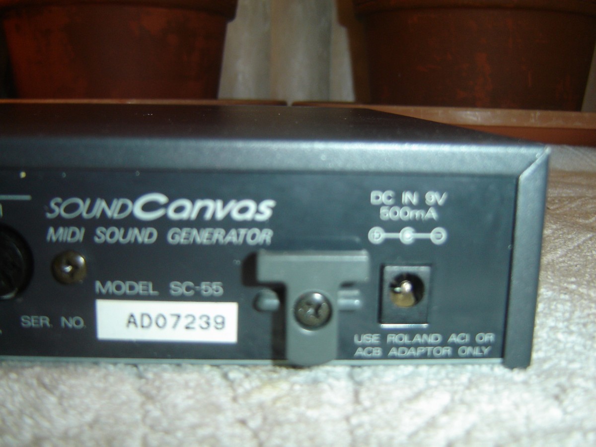 Roland SC-55 MIDIサウンドジェネレーター Roland Sound Canvas SC-55