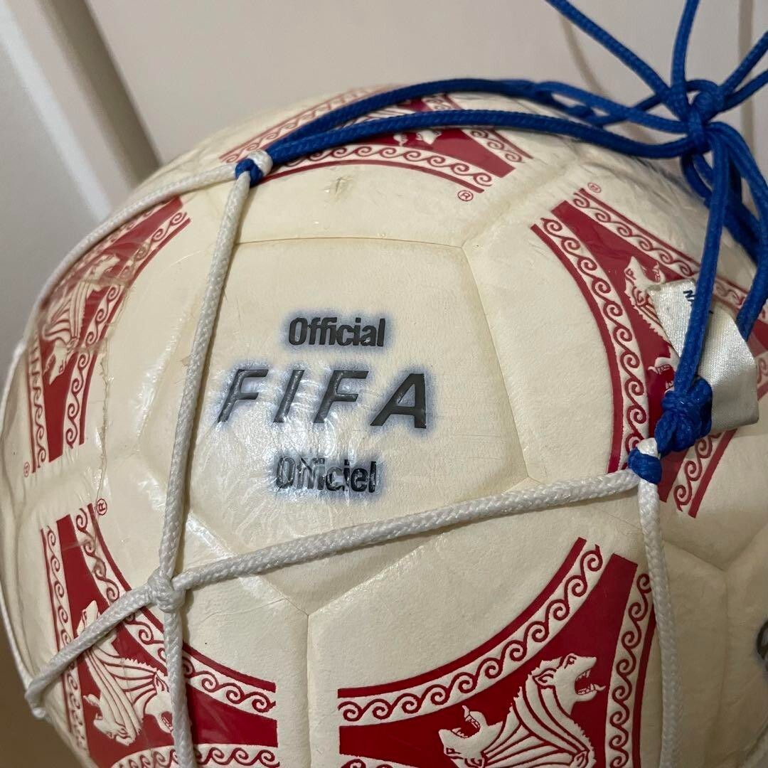 FIFAワールドカップ1990イタリア大会 公式試合球Adidas 5号球