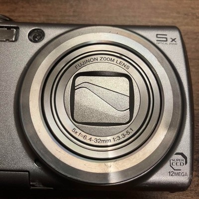 Fujifilm FinePix F Series F10 6.3MP Digital Camera - Silver for