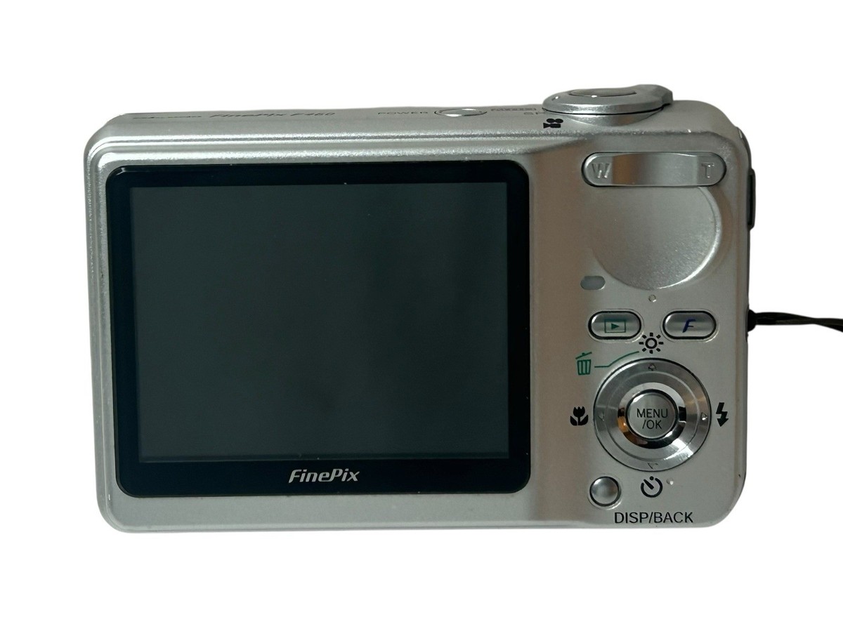 Fujifilm FinePix F Series F460 5.1MP Digital Camera - Silver