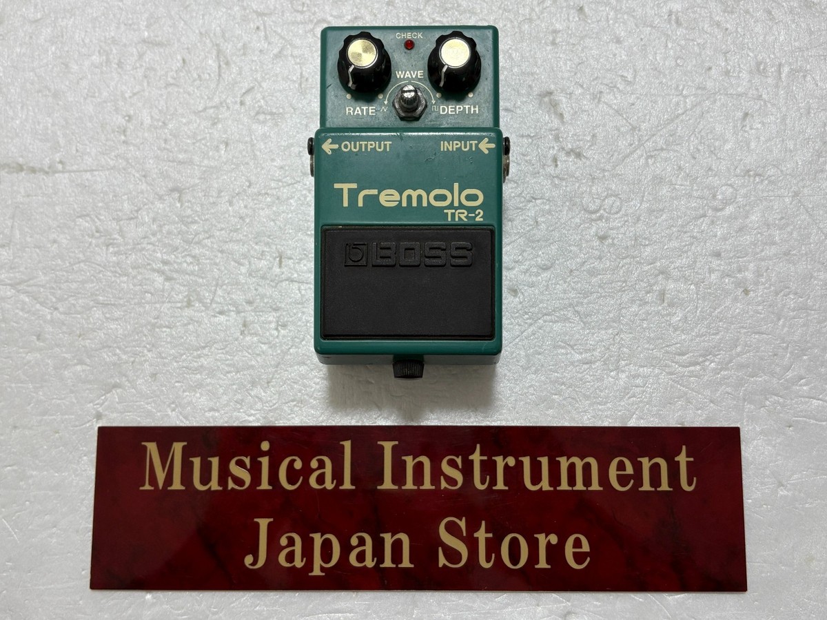Boss TR-2 Tremolo Guitar Effect Pedal Used from Japan | eBay