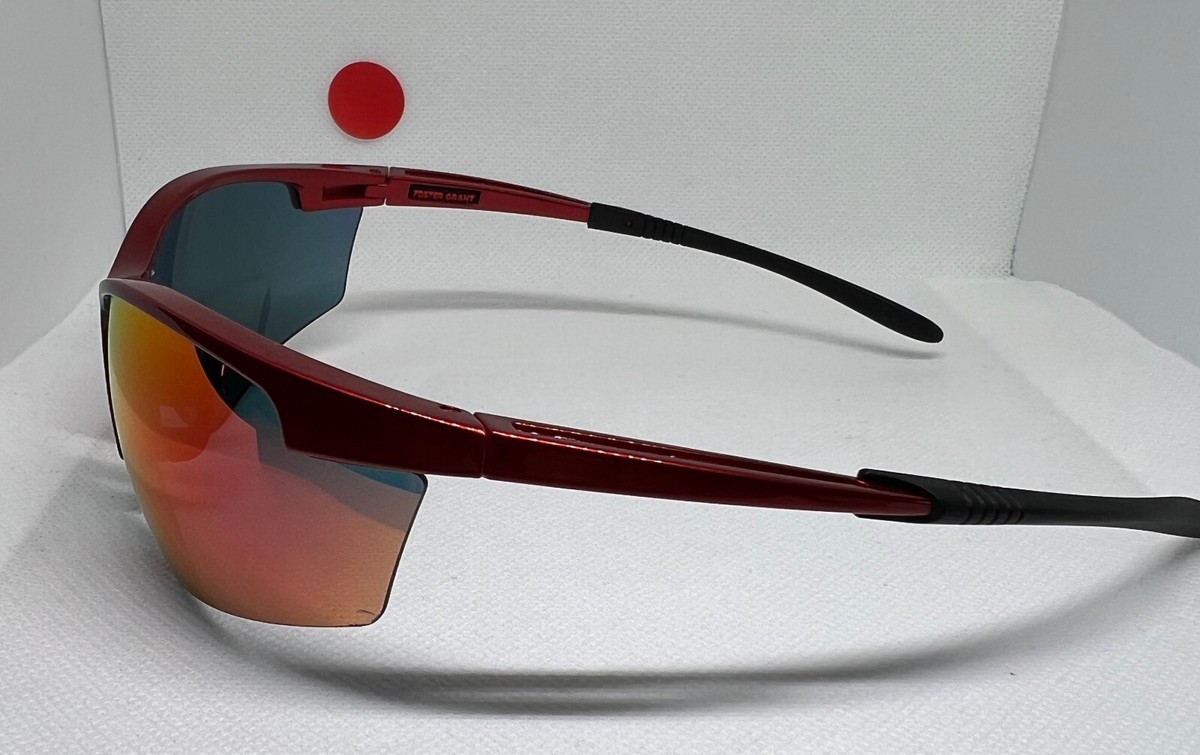 Foster Grant SR0321 Shake MIR CGR Sunglasses – Red Frame, Mirrored