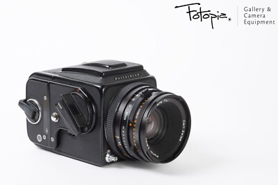 Hasselblad 500C/M - Black with CF 80mm F2.8 T*, KIEV Prism & extra