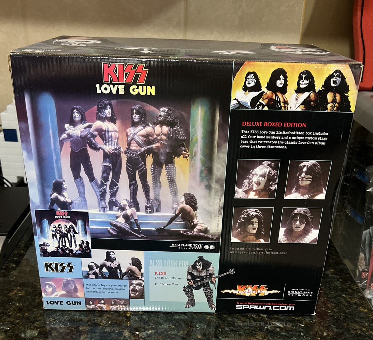 KISS LOVE GUN DELUXE BOXED EDITION フィギュア KISS LOVE GUN