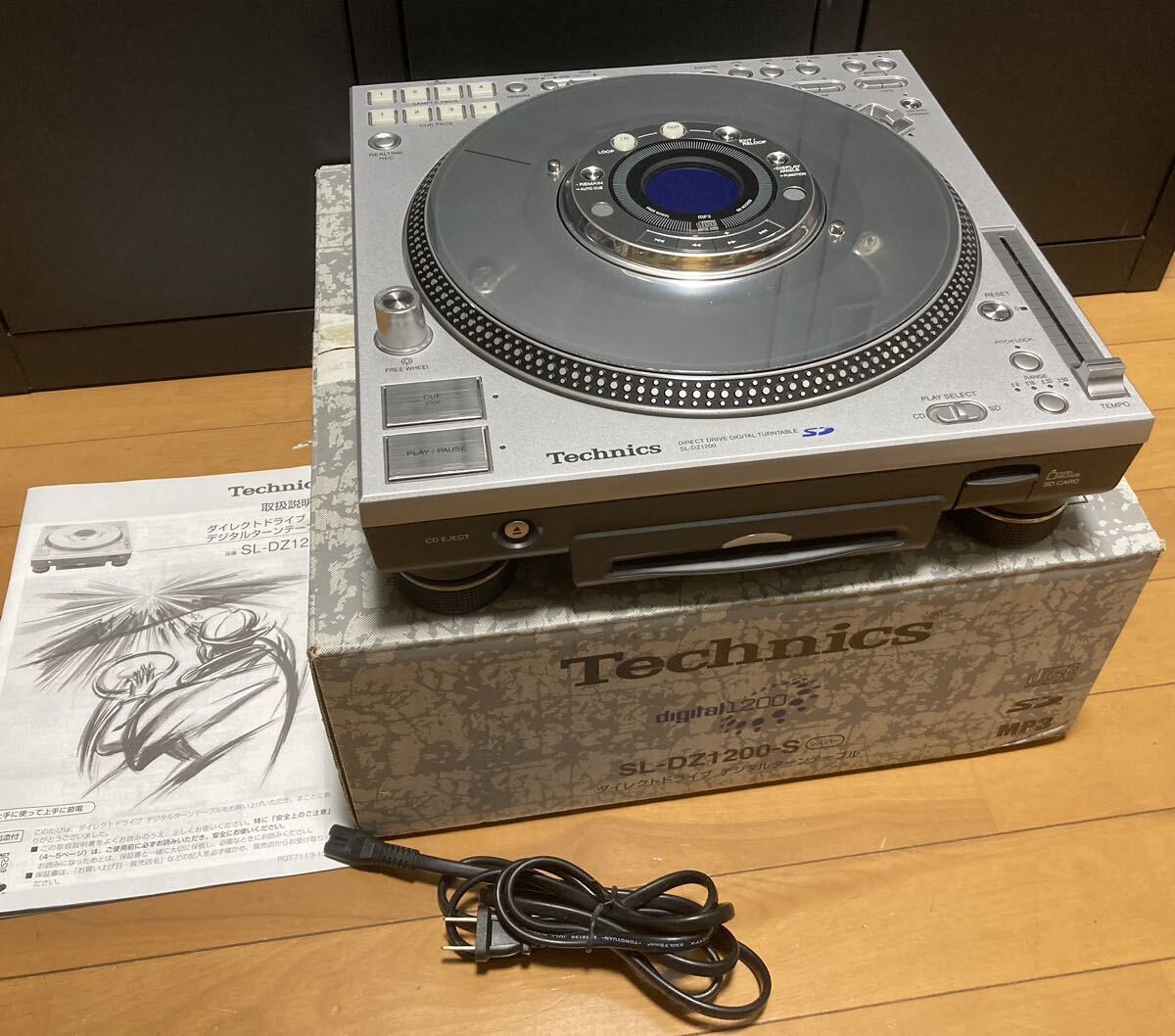 Technics SL-DZ1200 DJ機材 CDJデジタルターンテーブル Technics SL