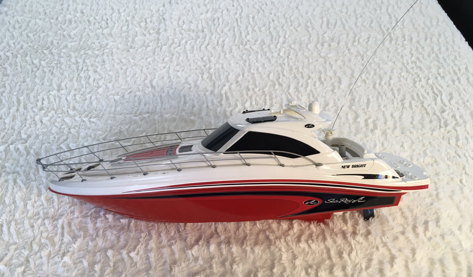 ABCHOBBY CRACKERBOX 1/10 R/C EP RCボート ABCHOBBY CRACKERBOX 1/10