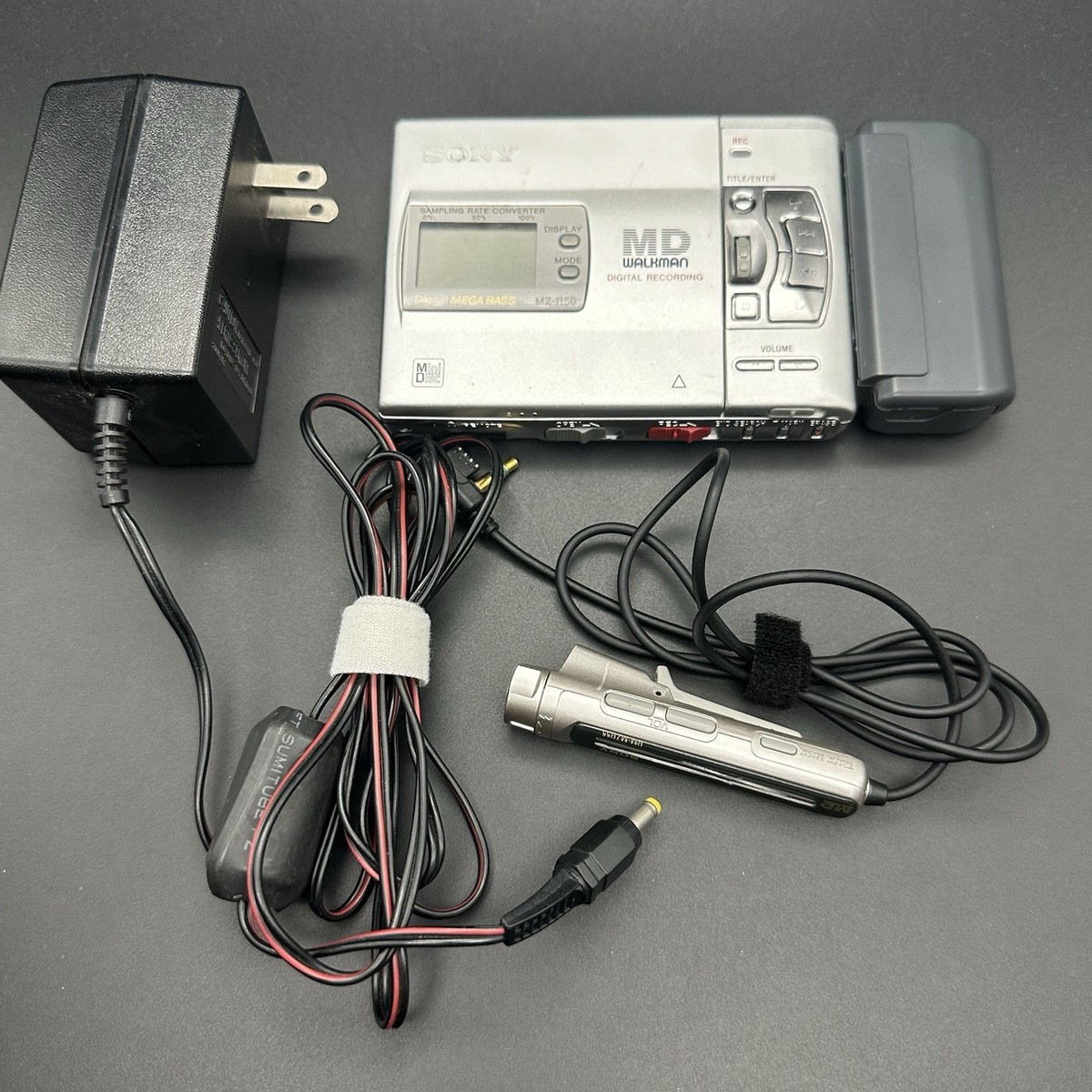 SONY MZ-R50 Portable Minidisc Recorder Silver Playback & Recording