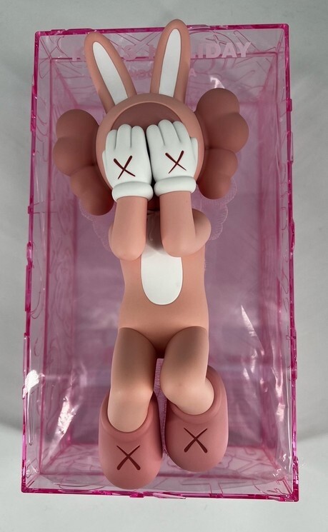 ORIGINAL* KAWS - Holiday Indonesia Vinyl Figure - LIMITED EDITION