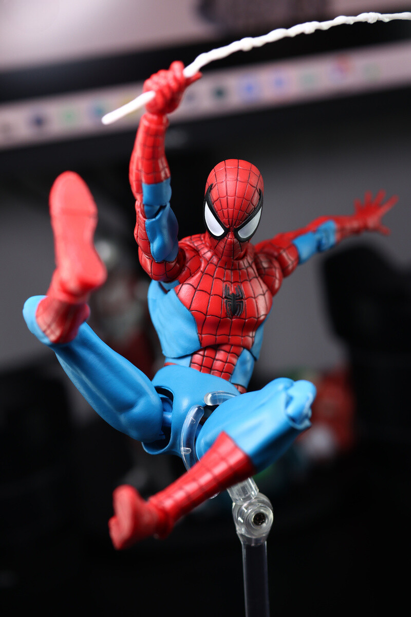 アメコミ MAFEX SPIDERMAN CLASSIC COSTUME Ver. j MAFEX No.185