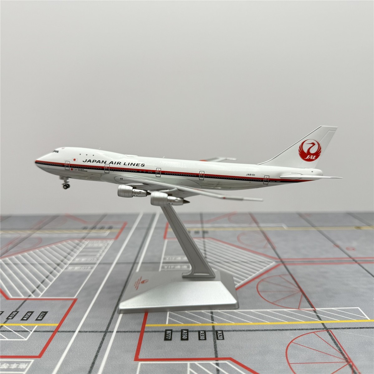 HX Models 1/400 JAL Aviation B747-100 JA8101 Alloy Aircraft Model