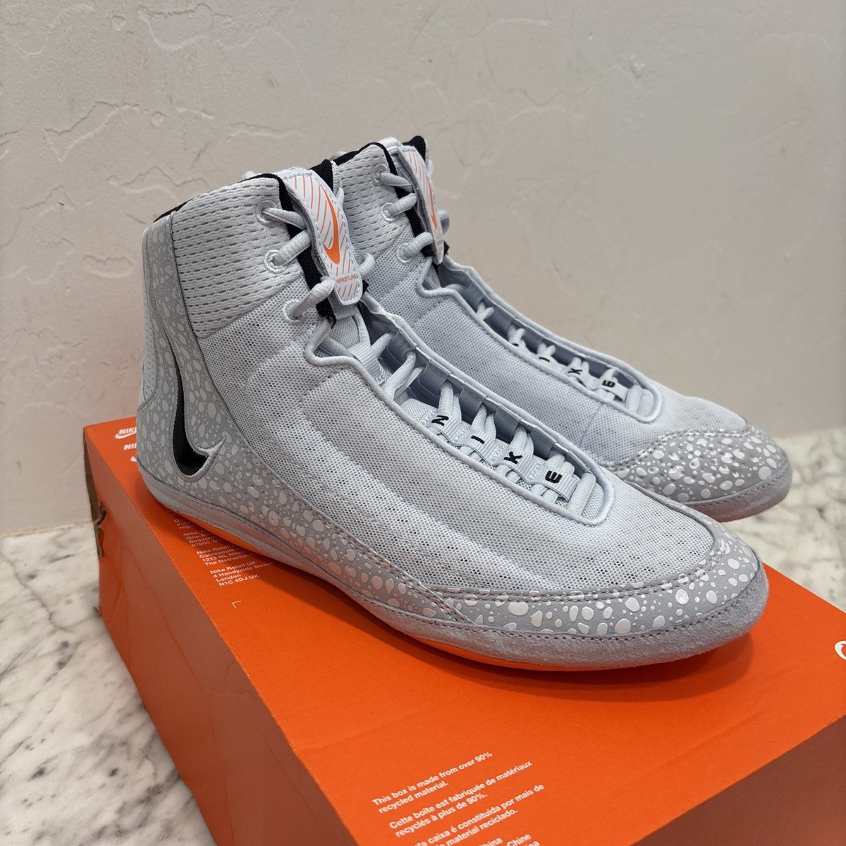 Nike Inflict 4 SE Football Grey Dark Obsidian HV4207-001 Wrestling