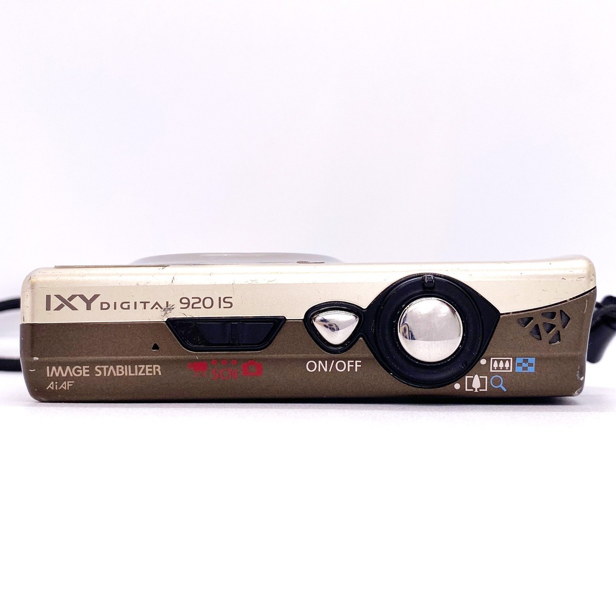 Canon IXY DIGITAL 920 IS Gold 10.0MP Compact Digital Camera