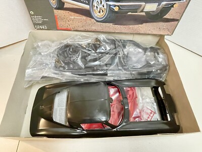 SUPER LARGE 1/8 SCL Revell Chevrolet Corvette Sting Ray '65 1/8