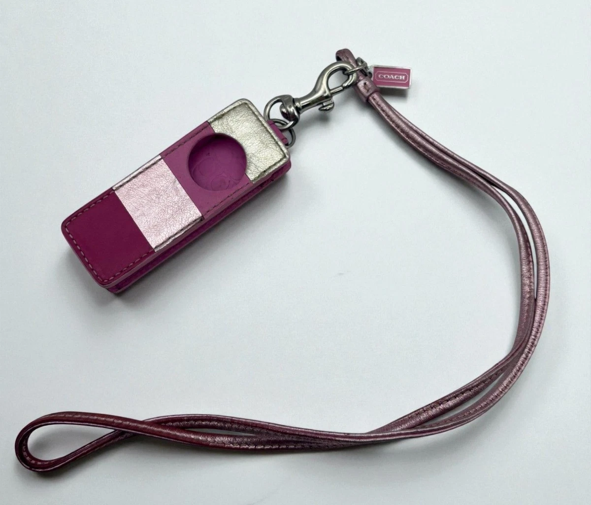 Audio Player Cases, Covers & Skins for iPod Shuffle 1st Generation