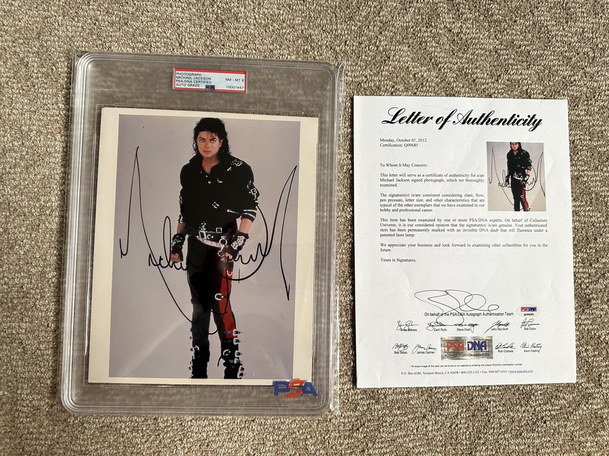 Michael Jackson Signed 8x10 Photo PSA/DNA NM-MT 8 Autograph