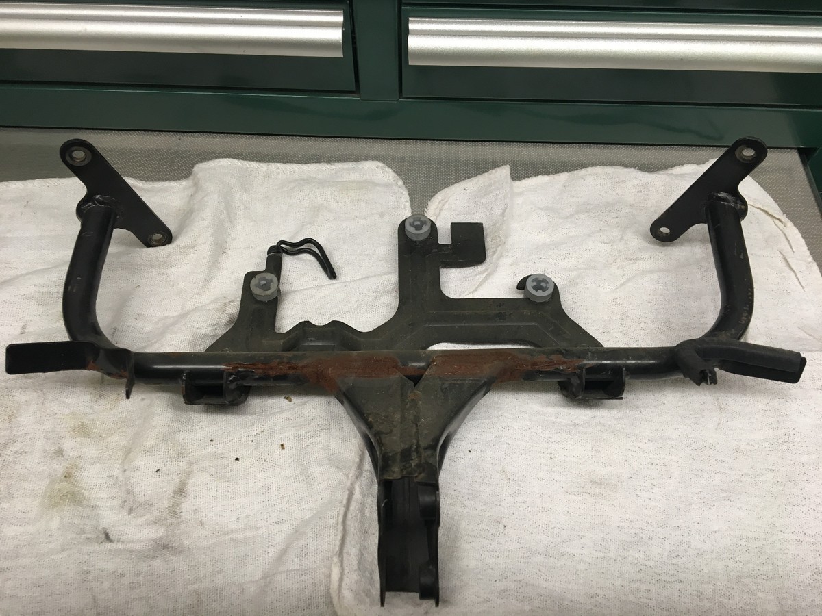 1993-01 Kawasaki Ninja ZX-11 ZX11 ZX Cowling Stay Bracket Fairing