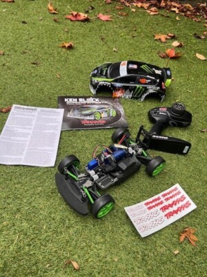 LOOK RARE!!!! Traxxas - Ken Block Gymkhana Fiesta Brushless - 1/16