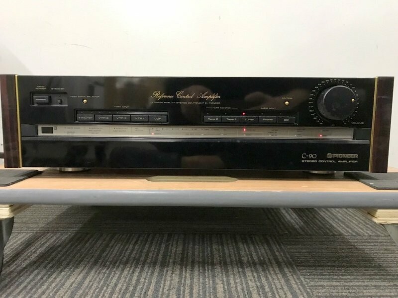 Pioneer C-90 Stereo Reference Control Amplifier 6 inputs each for