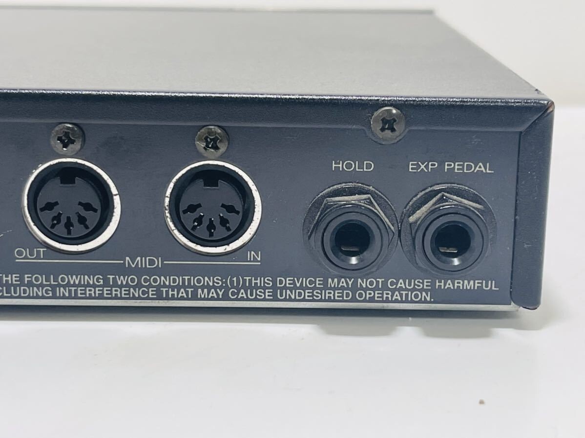 Roland GI-10 Guitar Synthesizer Bass MIDI Interface | eBay