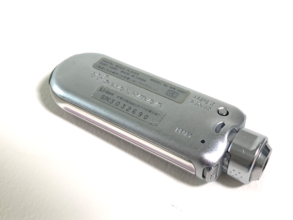 ポータブルプレーヤー SONY WALKMAN NW-A607 Sony NW-A607 1GB Walkman