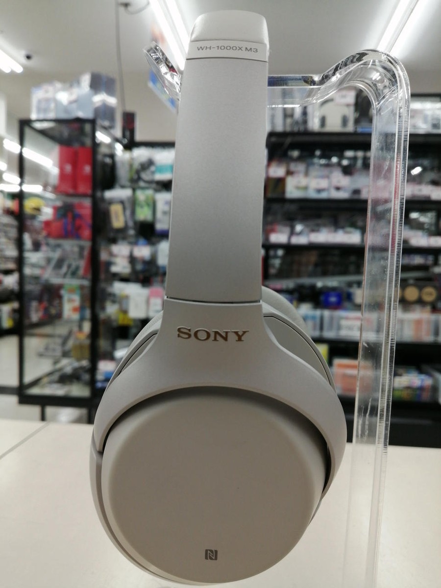 SONY WH-1000XM3 Platinum silver wireless noise canceling