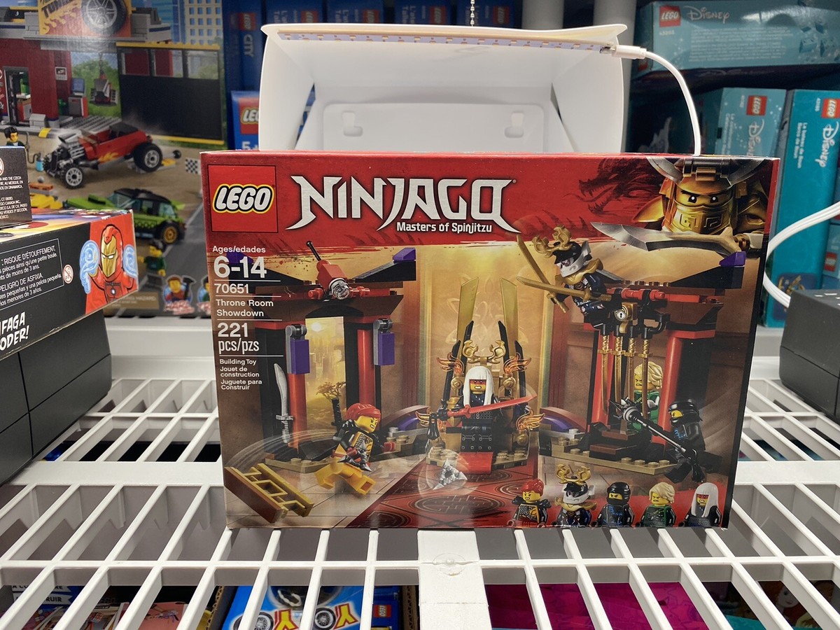 Retired Lego Ninjago THRONE ROOM SHOWDOWN Set #70651 w/ Nya