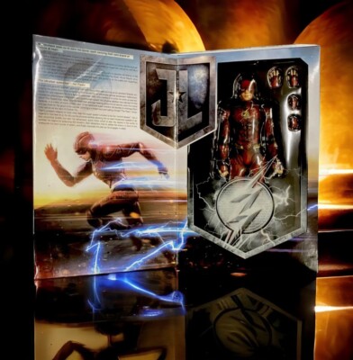 Square Enix Play Arts Kai The Flash Justice League No. 2 Action