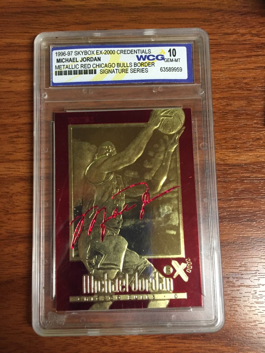 1996-97 Skybox EX-2000 Michael Jordan Credentials Red 23K GOLD GEM