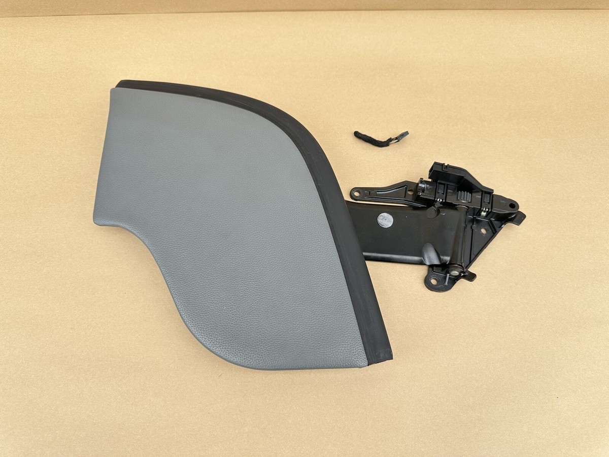 2003-2006 Mercedes-Benz R230 SL-Class Convertible Right Side Trunk