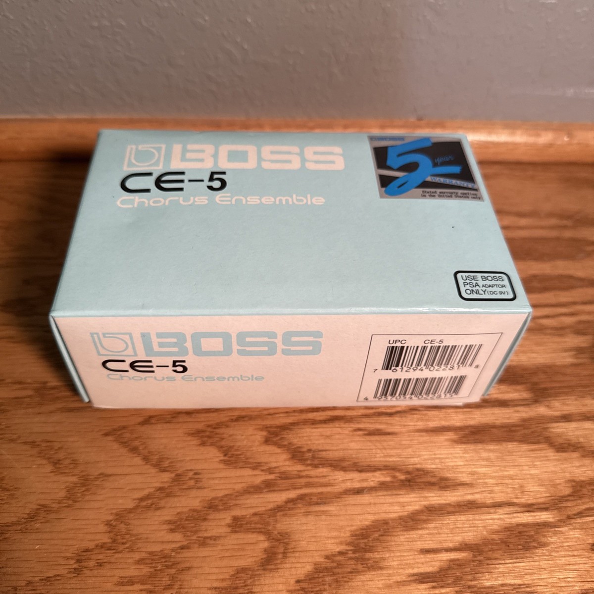 BOSS Chorus Ensemble CE-5（ラベルピンク） NPD: Pink Label BOSS CE