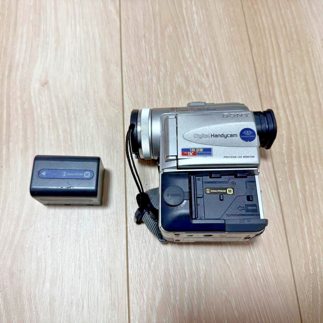美品SONY ソニー DCR-PC100 ビデオカメラ ビデオ デジタルビデオ USED