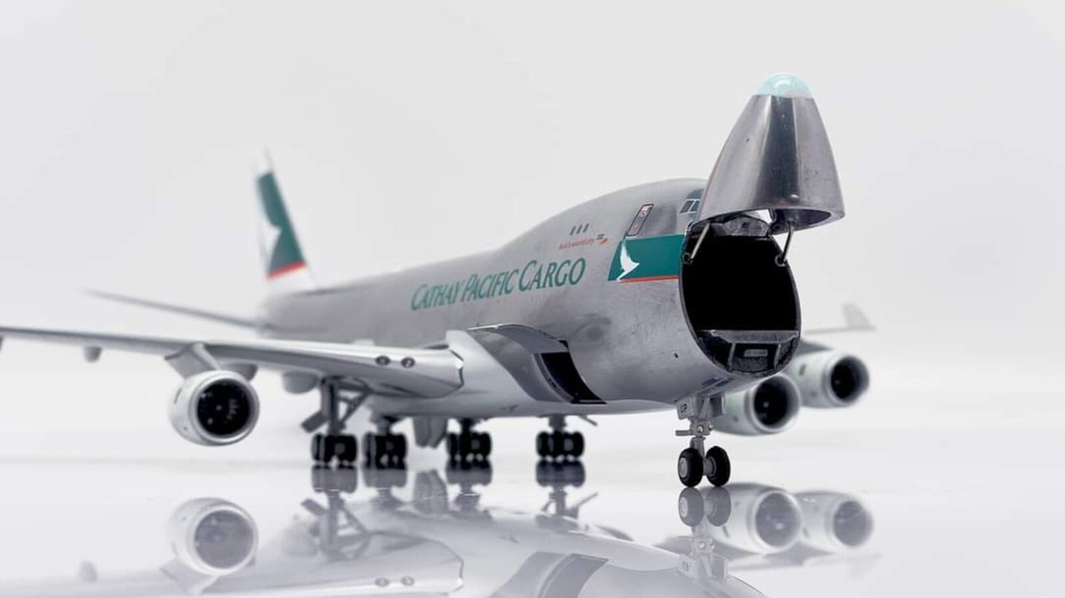 航空機・ヘリコプター Cathay Pacific Boeing 747-400 1/200 航空機