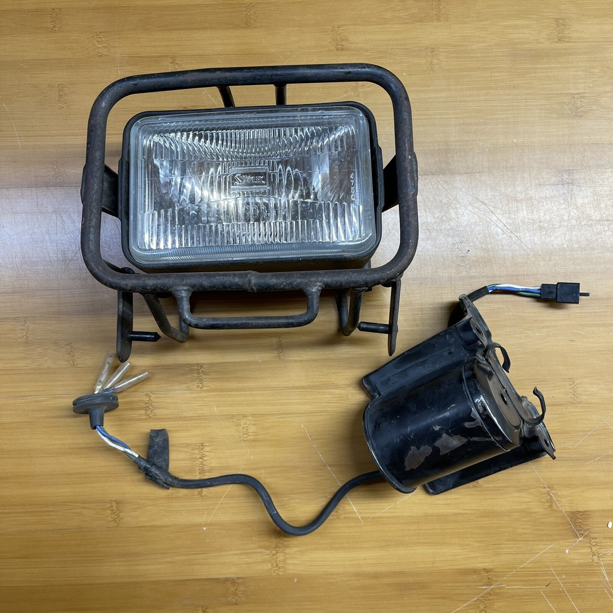 1985-86-87 Honda ATC250ES Big Red Front Headlight Cage Assembly