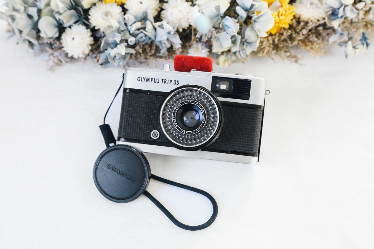 Kodak Camera Near MINT Olympus U Mju AF 35mm F3.5 Black Point