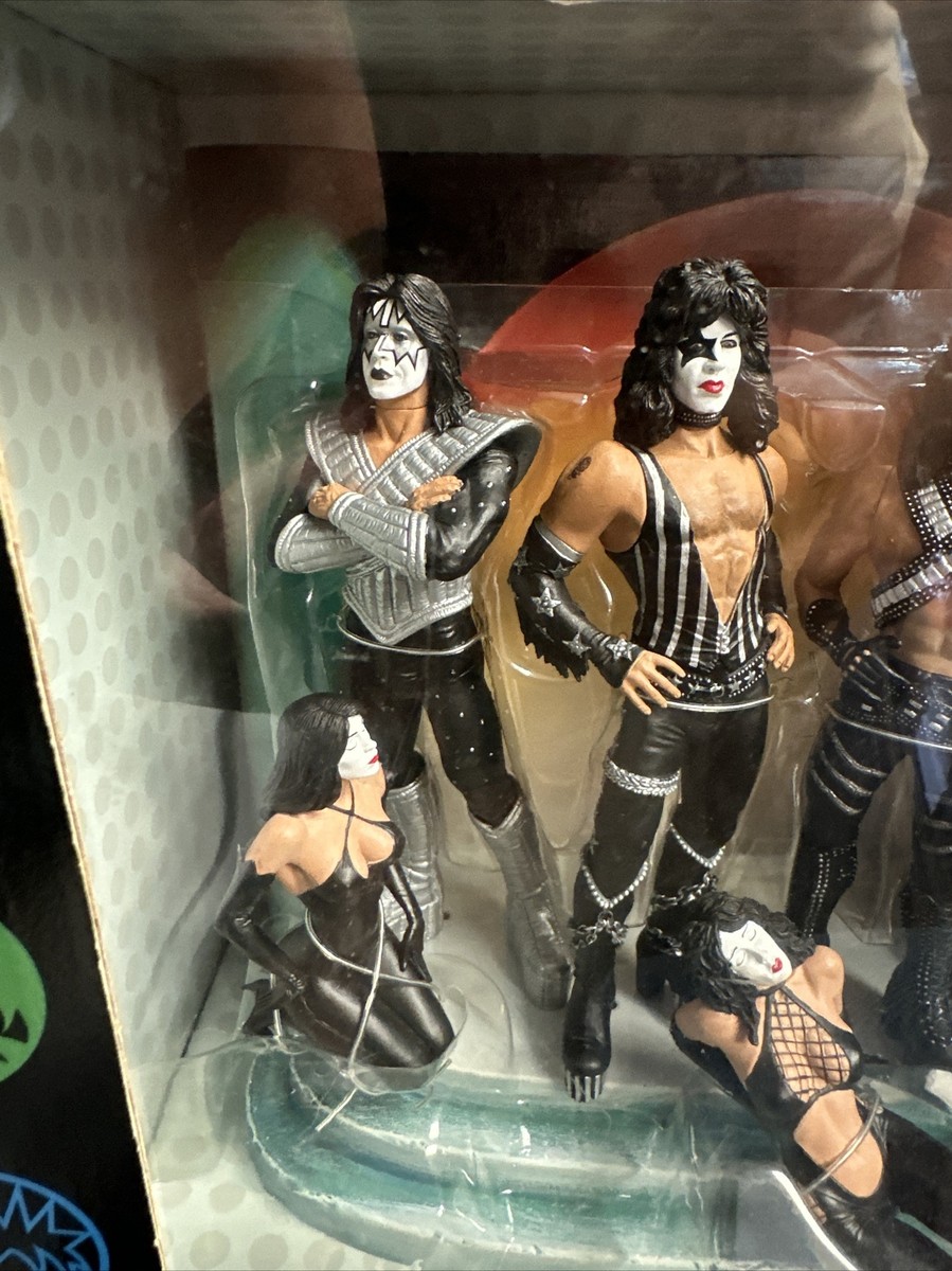 Kiss Love Gun Action Figures - McFarlane - Deluxe Boxed Edition