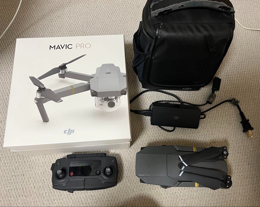DJI Mavic Pro Flyable Kit w/ Battery Remote & Bag JP Specs Used