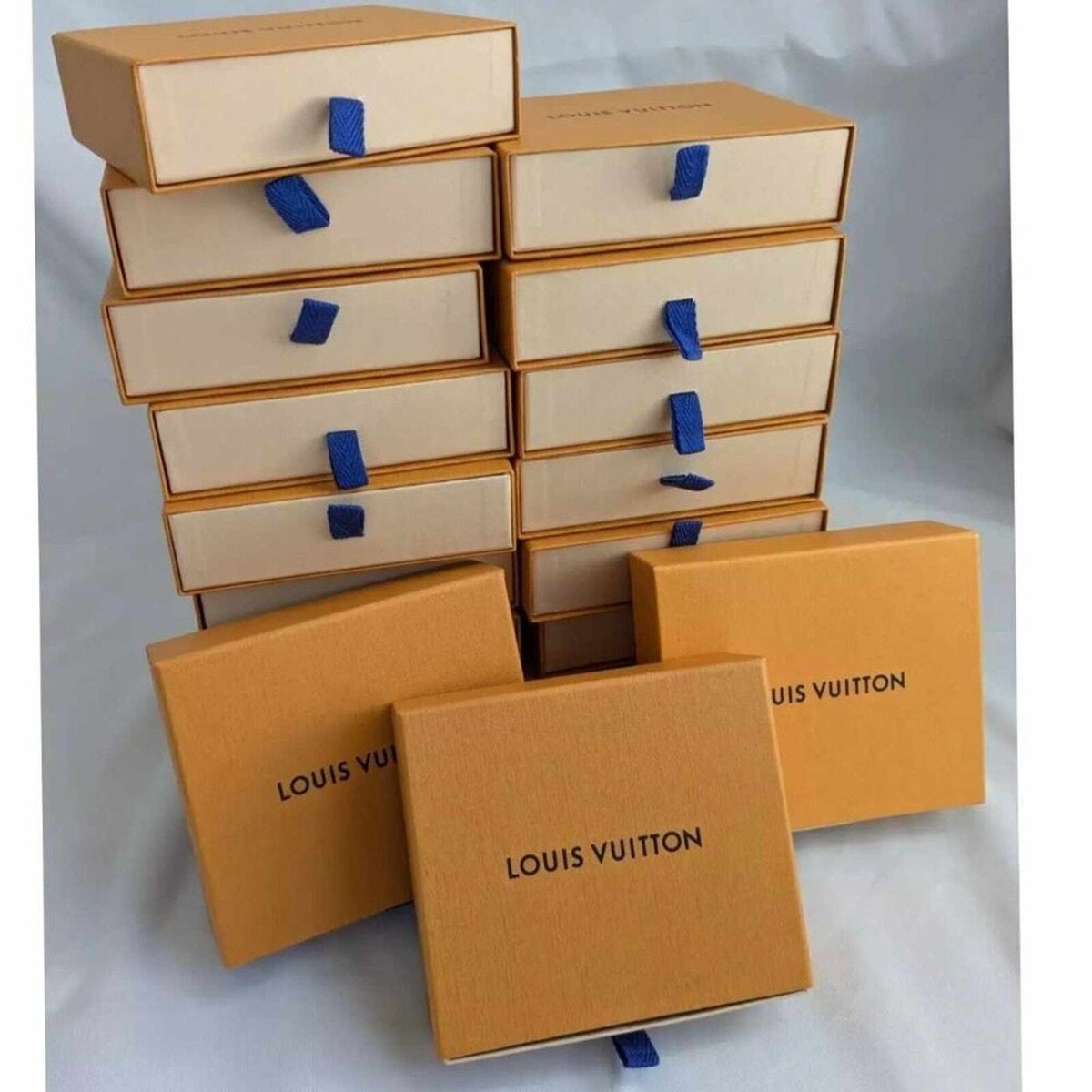 Auth Louis Vuitton Gift Box Packaging Dust Box for Bi-fold Wallet