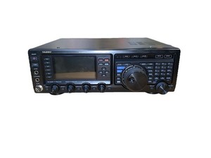 YAESU FT DX 3000 トランシーバー FH-2セット YAESU FT DX 3000