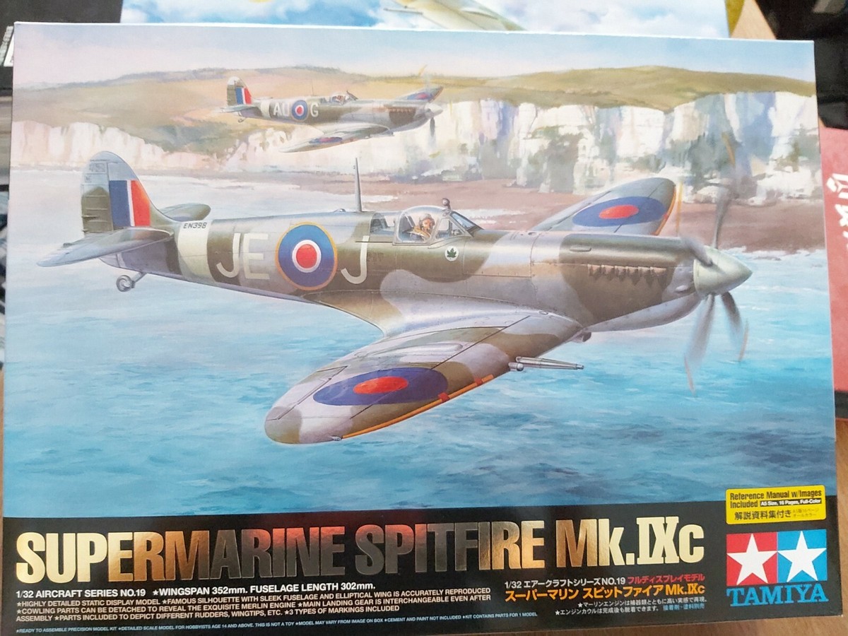 タミヤ 1/32 エアークラフトシリーズ No.19 イギリス空軍 スーパー