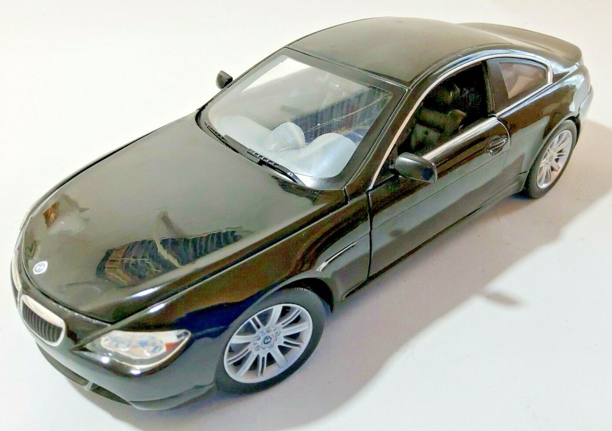 Hot Wheels ホットウィール BMW 645ci 銀 1/18 【公式通販】