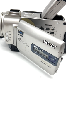 SONY DCR-TRV20 Digital Video Camera Recorder Handycam miniDV