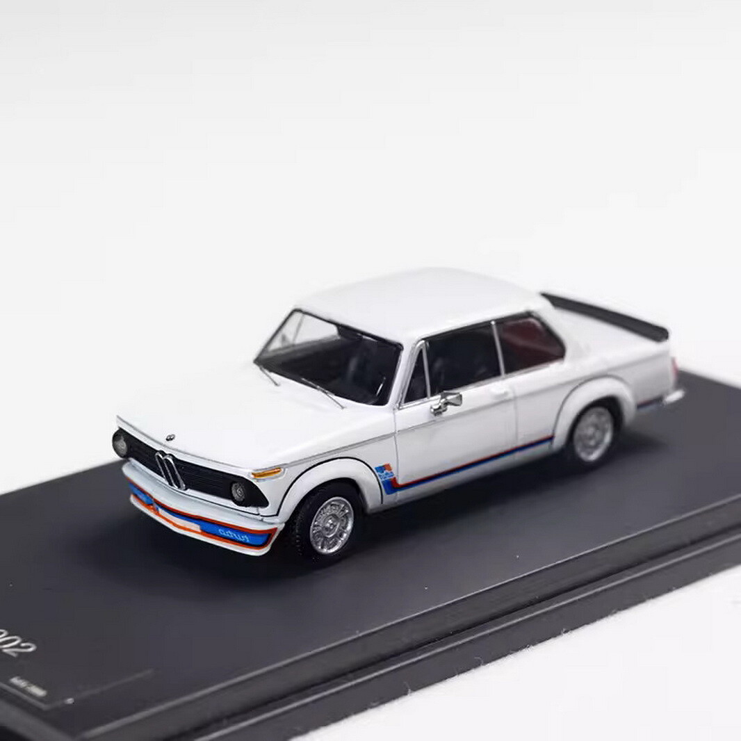 BMW 2002 turbo ミニカー BMWディーラー純正品 ホワイト YS 1/64 Scale